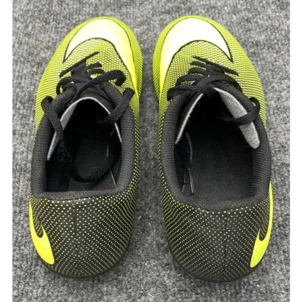 Nike Jr Bravata II FG Soccer Cleats Black Volt Yellow 844442-070 Youth 6Y
